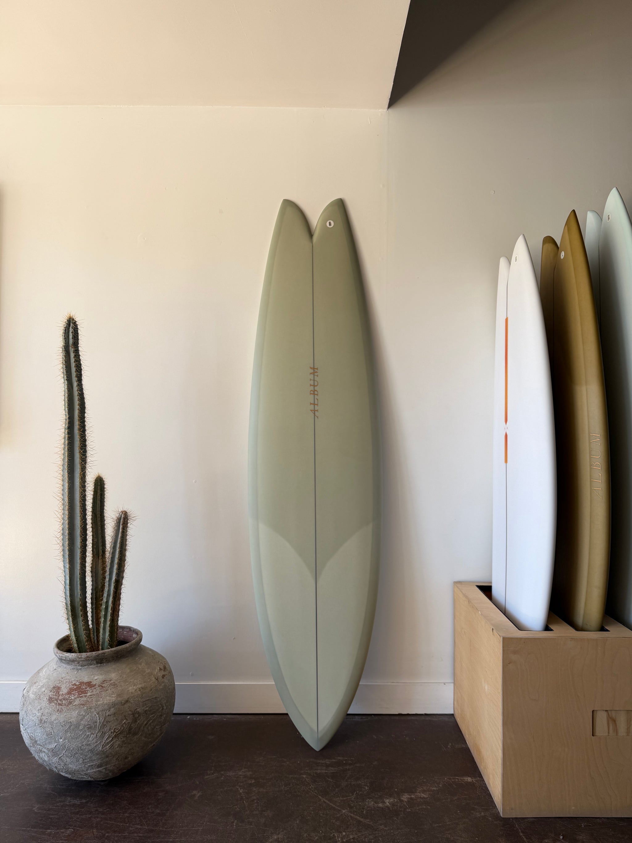 ALBUM　MOONSTONE(6'6\")4チャンネルボトム ALBUM SURFBOARD 6'6