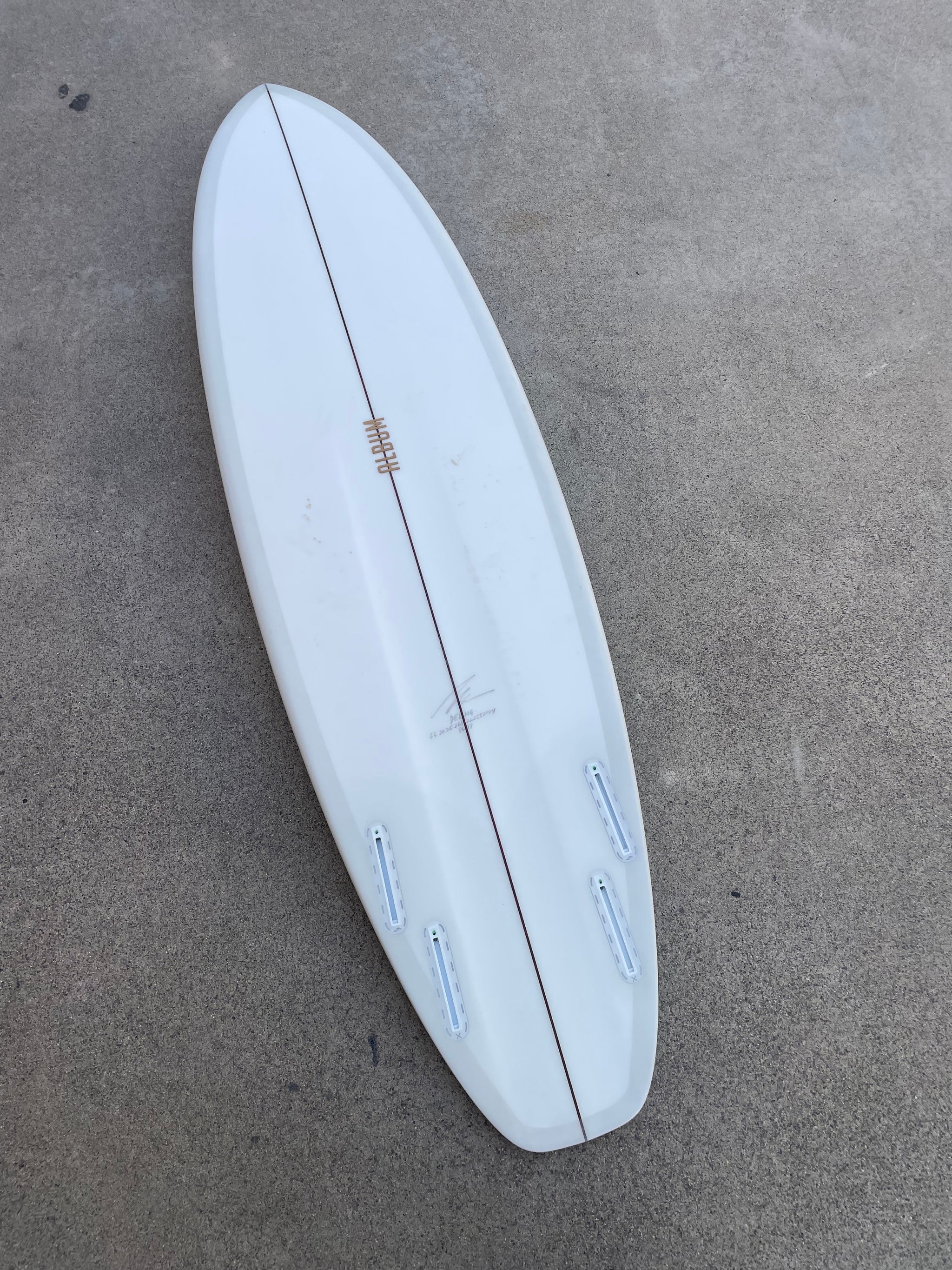 ALBUMアルバムサーフボードDelma6.7ほぼ新品 ALBUMアルバムサーフボードDelma6.7ほぼ新品