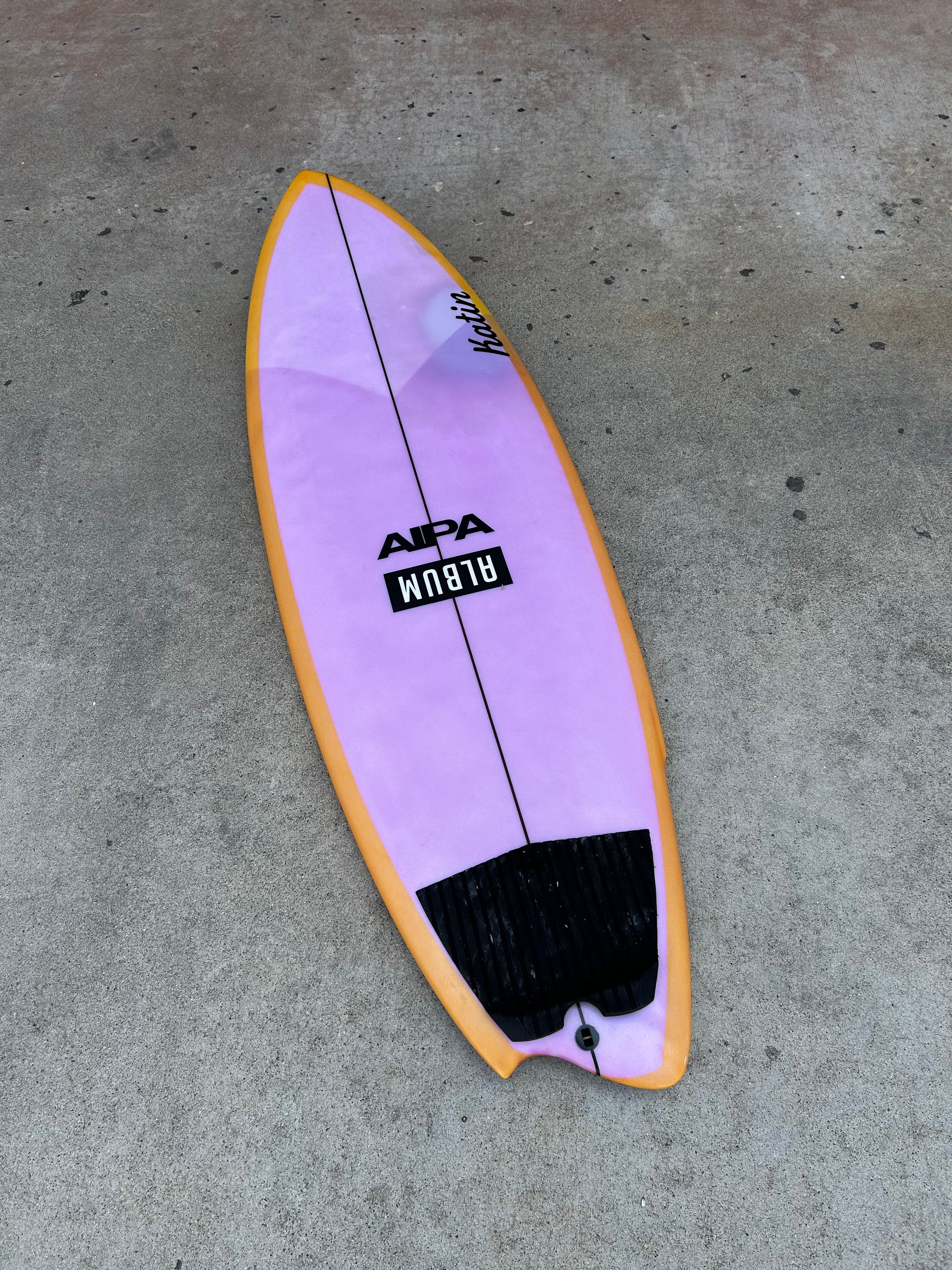 ALBUM サーフボード ALBUM SURFBOARDが日本上陸！ 革新的なサーフボードを生み出す天才